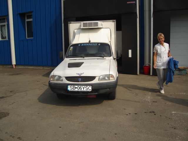 Dacia 1305 izoterma-frigorifica 2006/30000 km